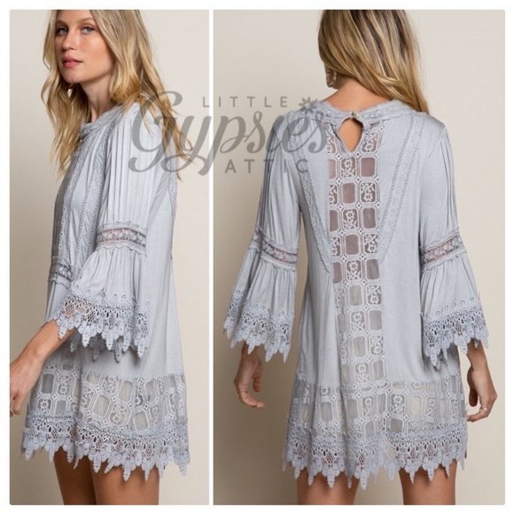 POL Windowpane Lace Tunic Top - Picture 3 of 14